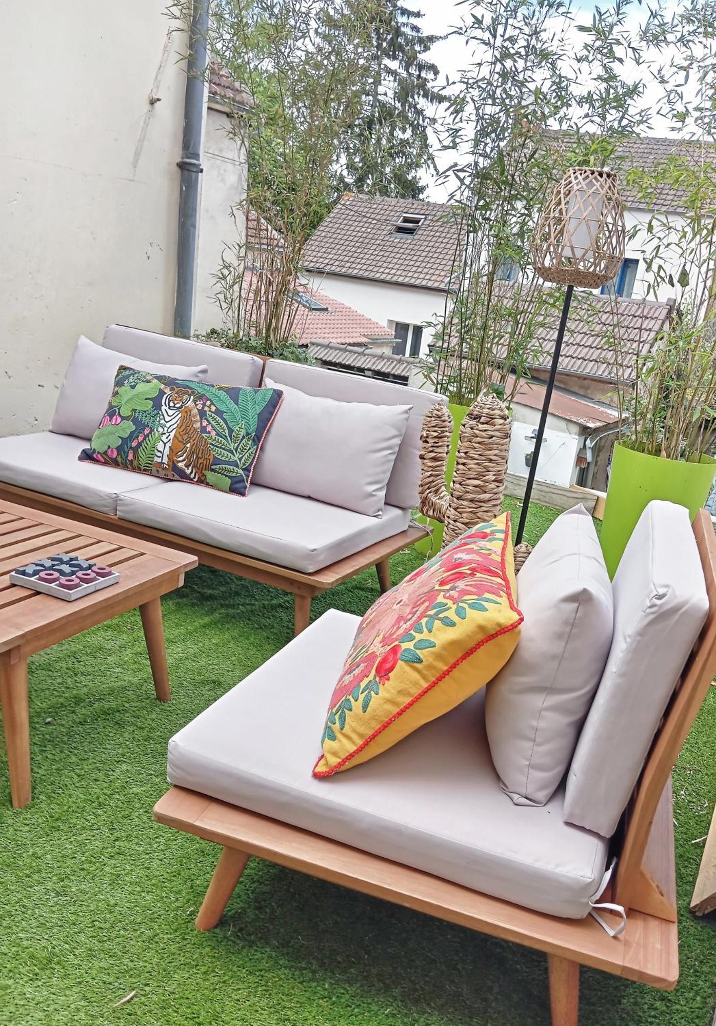 Csm: Private With Terrace For Families